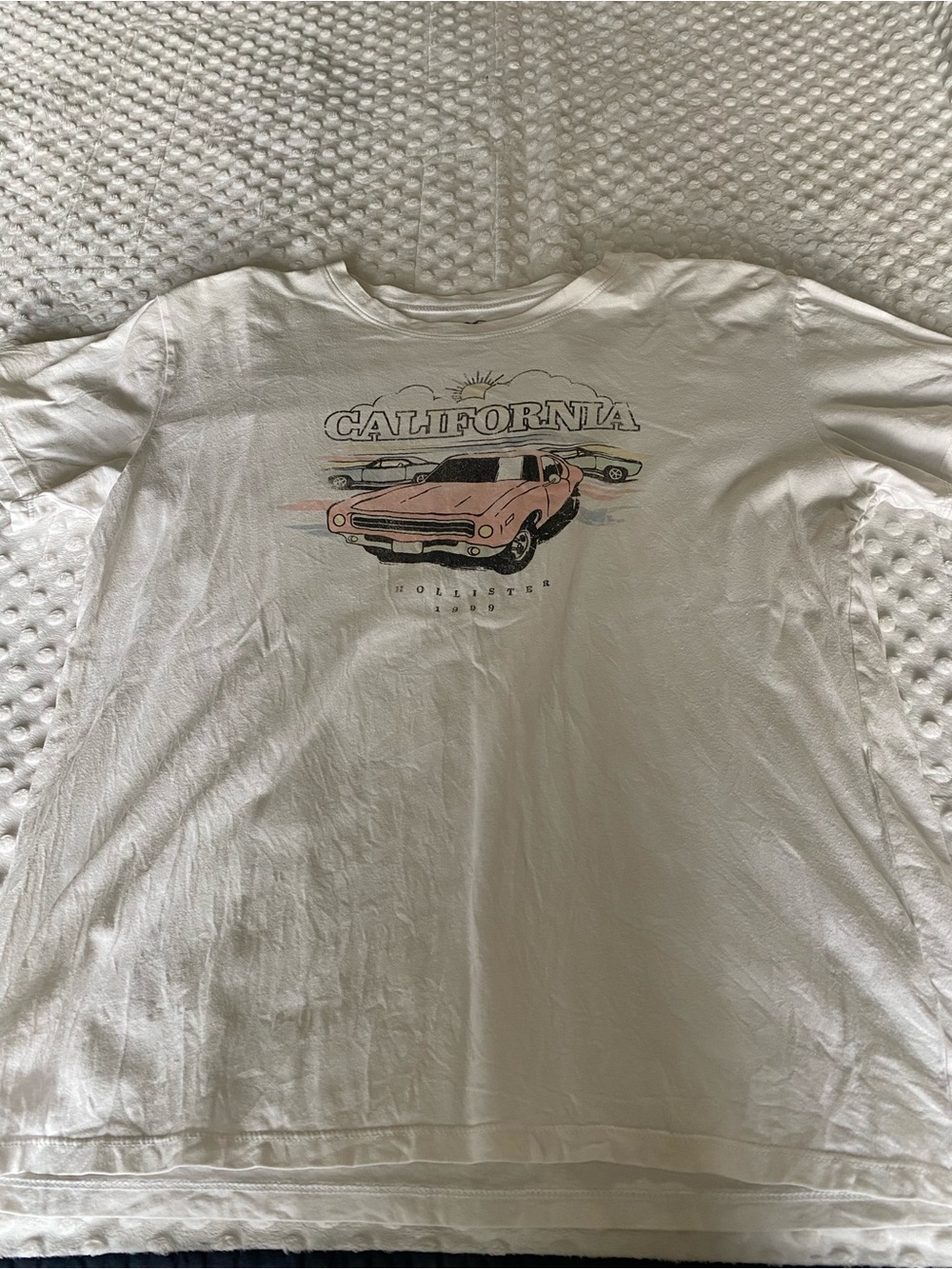 Hollister White Graphic 'California' Tee